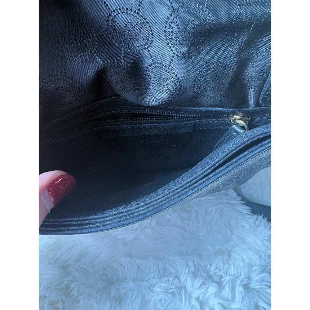 Michael Kors Crossbody Bag Womens Small Black Flap Gold Chain Strap COA - Picture 8 of 10